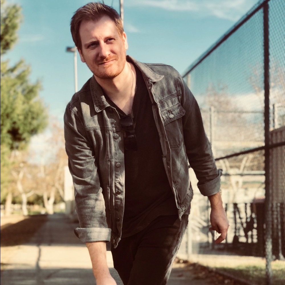 Meet your Posher, Cameron